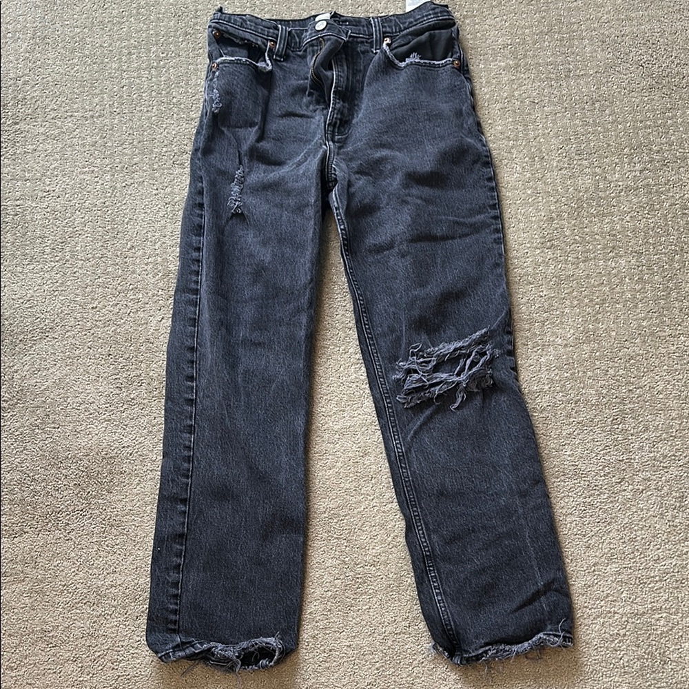 AF 90’s Straight Ultra High Rise Distressed Black Jeans sz 6S, 26